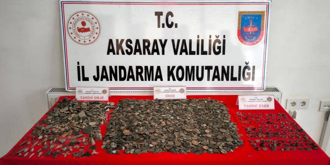 Aksaray’da Roma Ve Bizans Dönemlerine Ait 14 Bin 709 Sikke Ve Eser Ele Geçirildi