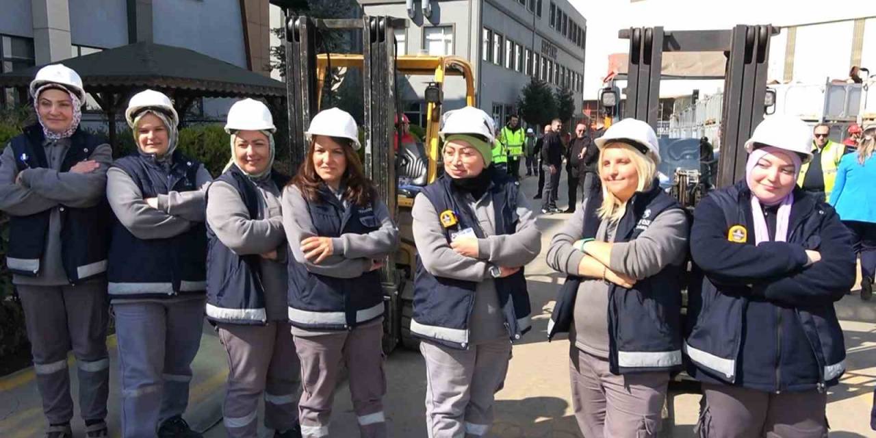 Yalova’da Tersanelerin "Yükünü" Kadın Forklift Operatörleri Kaldırıyor