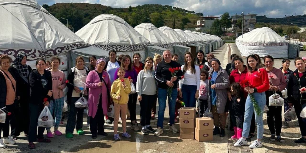 Adanalı Kebapçı, Depremzede Kadınları Unutmadı