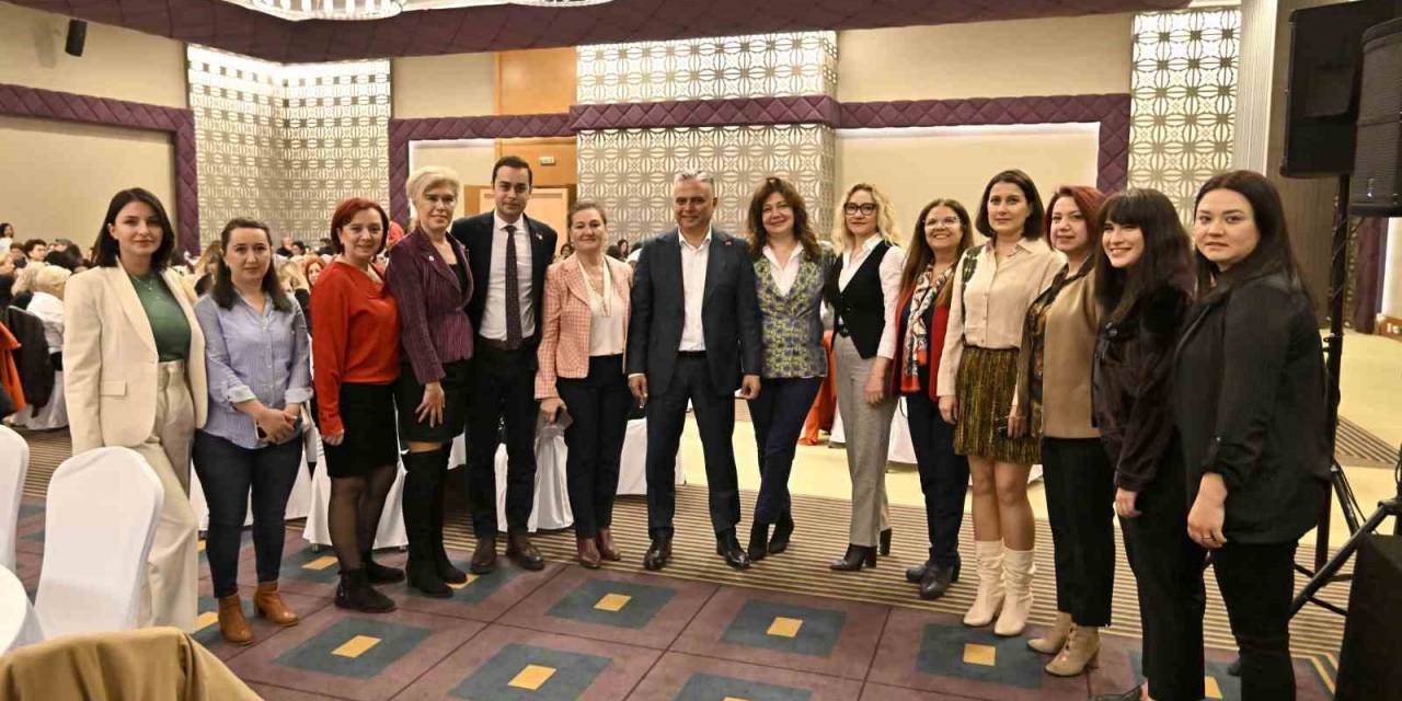 Uysal, 8 Mart Dünya Emekçi Kadınlar Günü’nde Emekçi Kadınlarla Buluştu