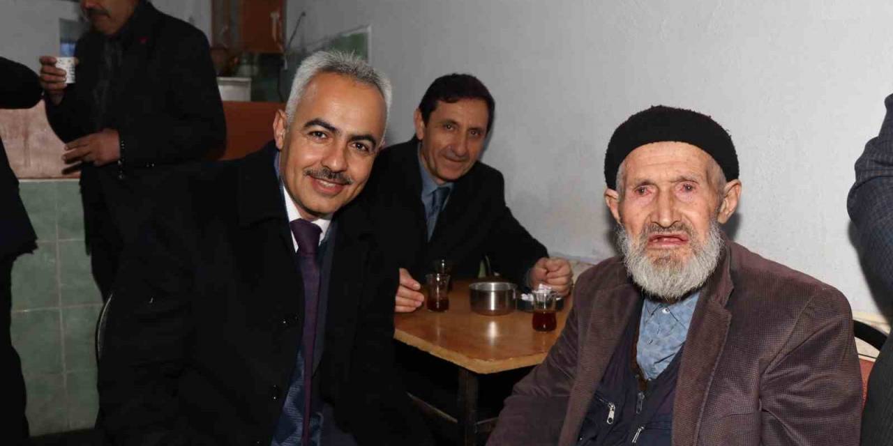 Başkan Adayı Çelebi’nin İzani Dedeyle Sohbeti Yürek Isıttı