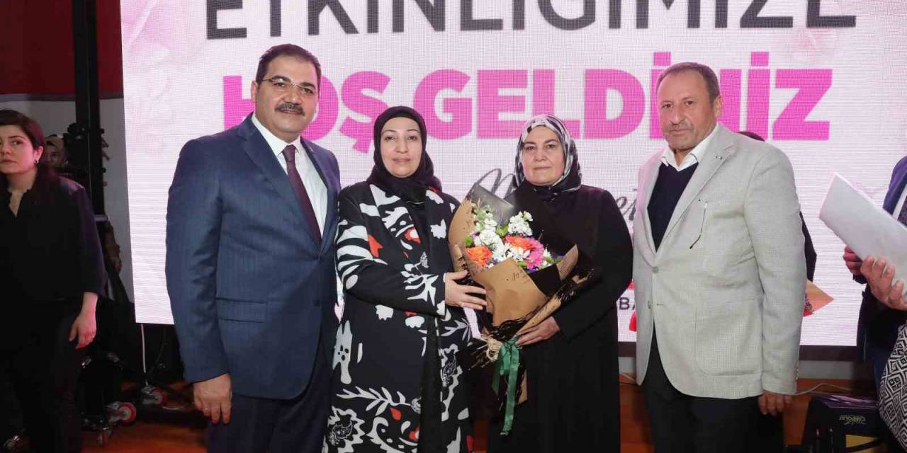 Şanlıurfa’da Kadınlar Günü Kutlandı