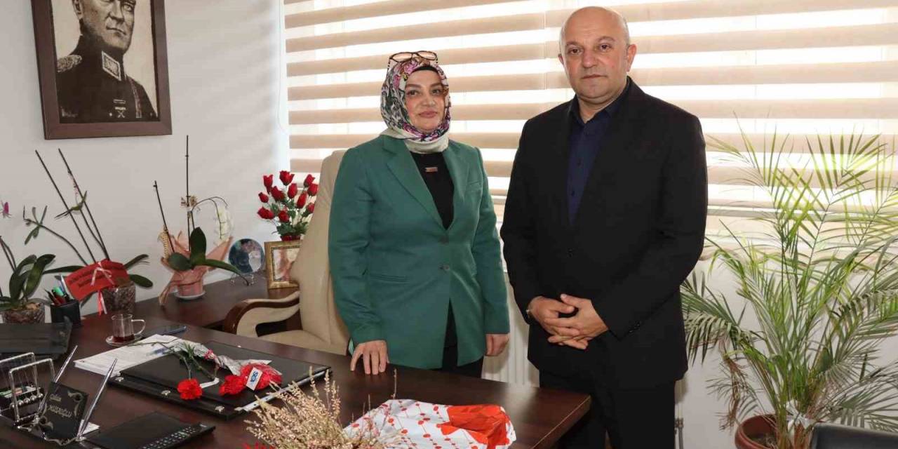 Başkan Adayı Koşar’dan 8 Mart Dünya Kadınlar Günü Mesajı