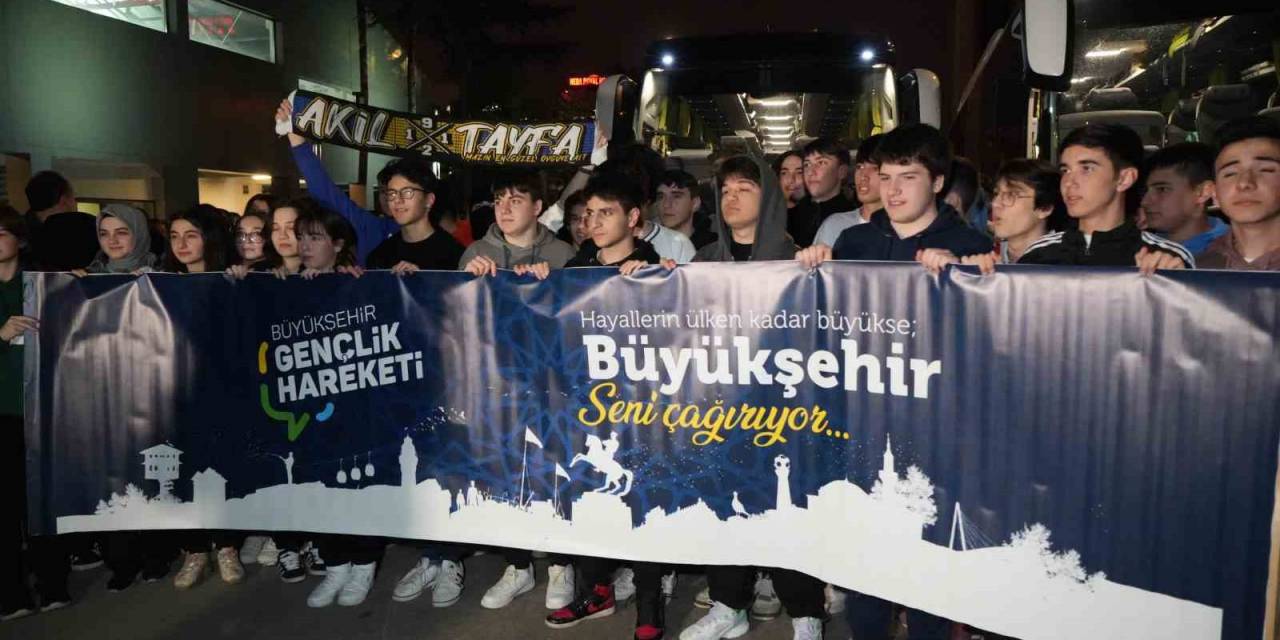 Sbb’den Gençlik Hareketi: 125 Bin Öğrenci Tarihi Mekanları Gezecek