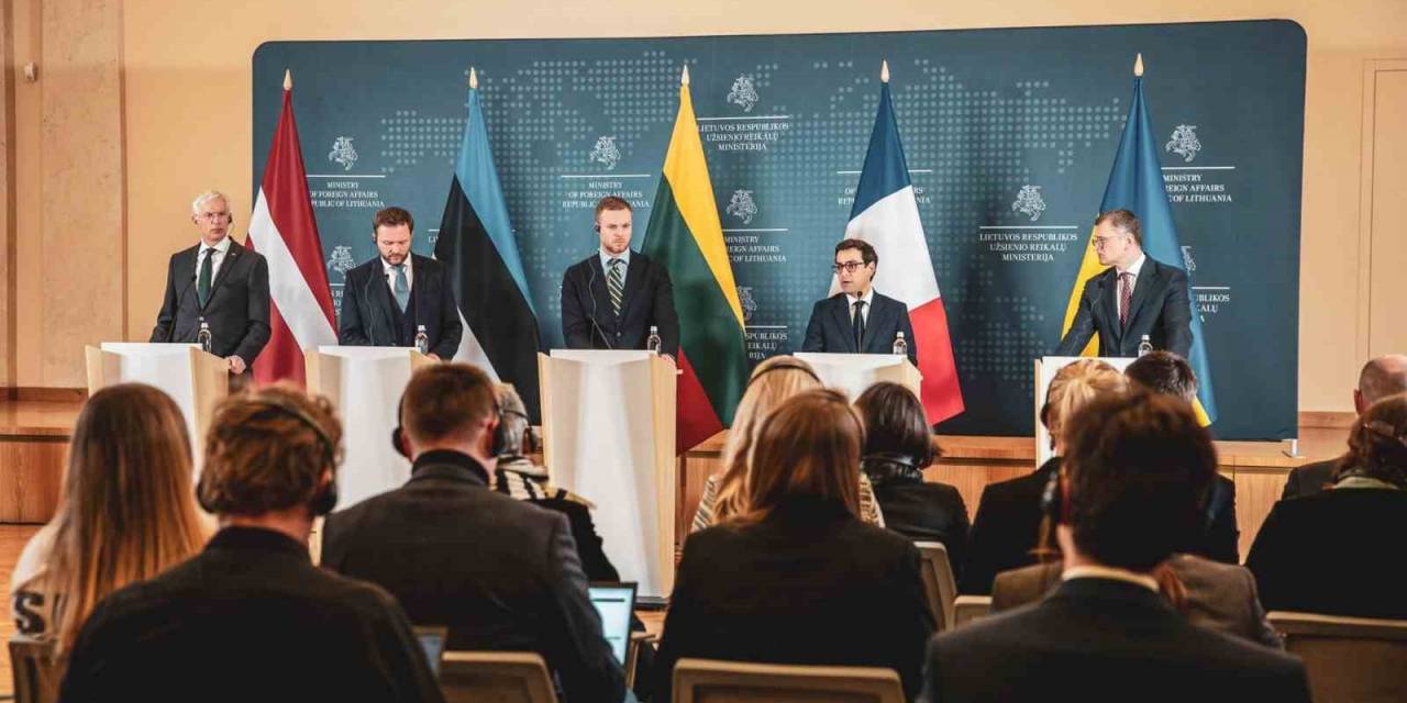 Fransa Ve Baltık Devletlerinden Ukrayna’ya Daha Fazla Yardım Sözü