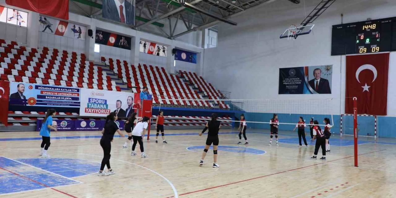 Evinin Sultanları Voleybol Turnuvası Heyecanı