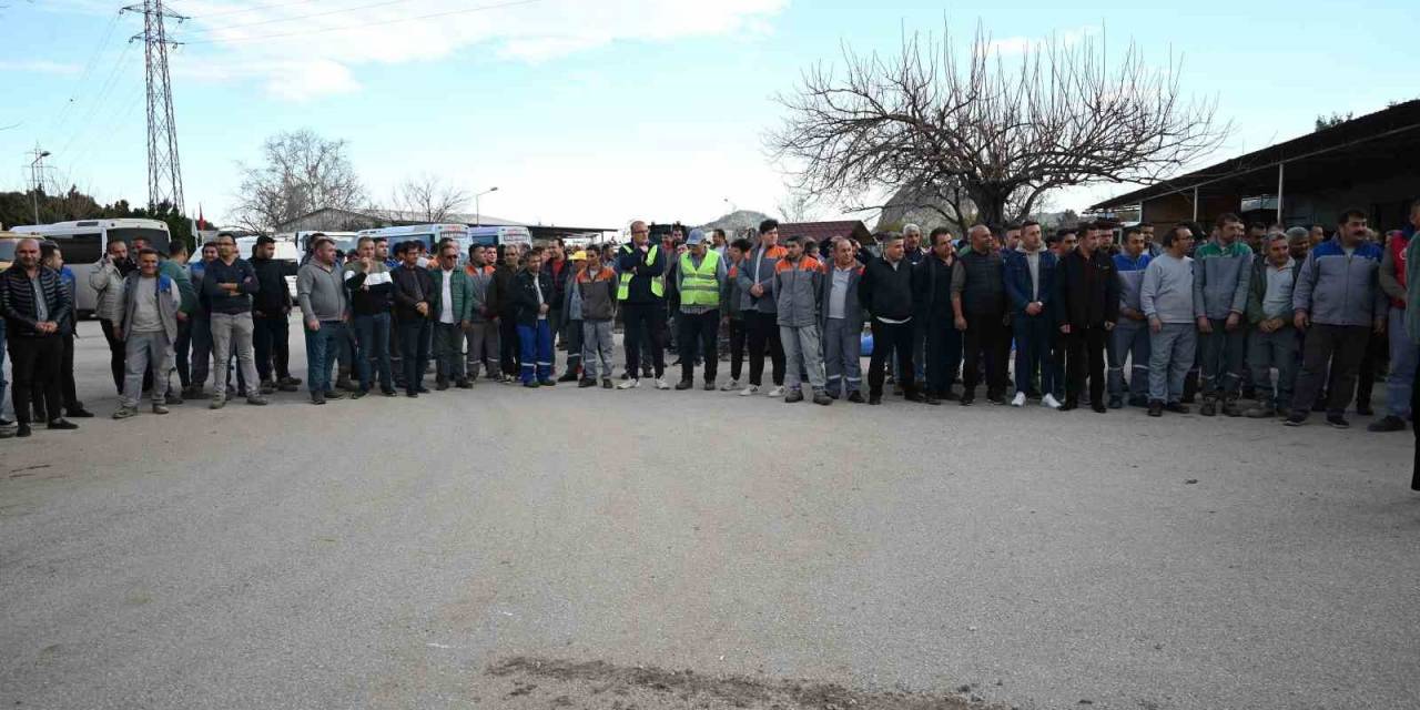 Başkan Topaloğlu’ndan Personele Alışveriş Kartı