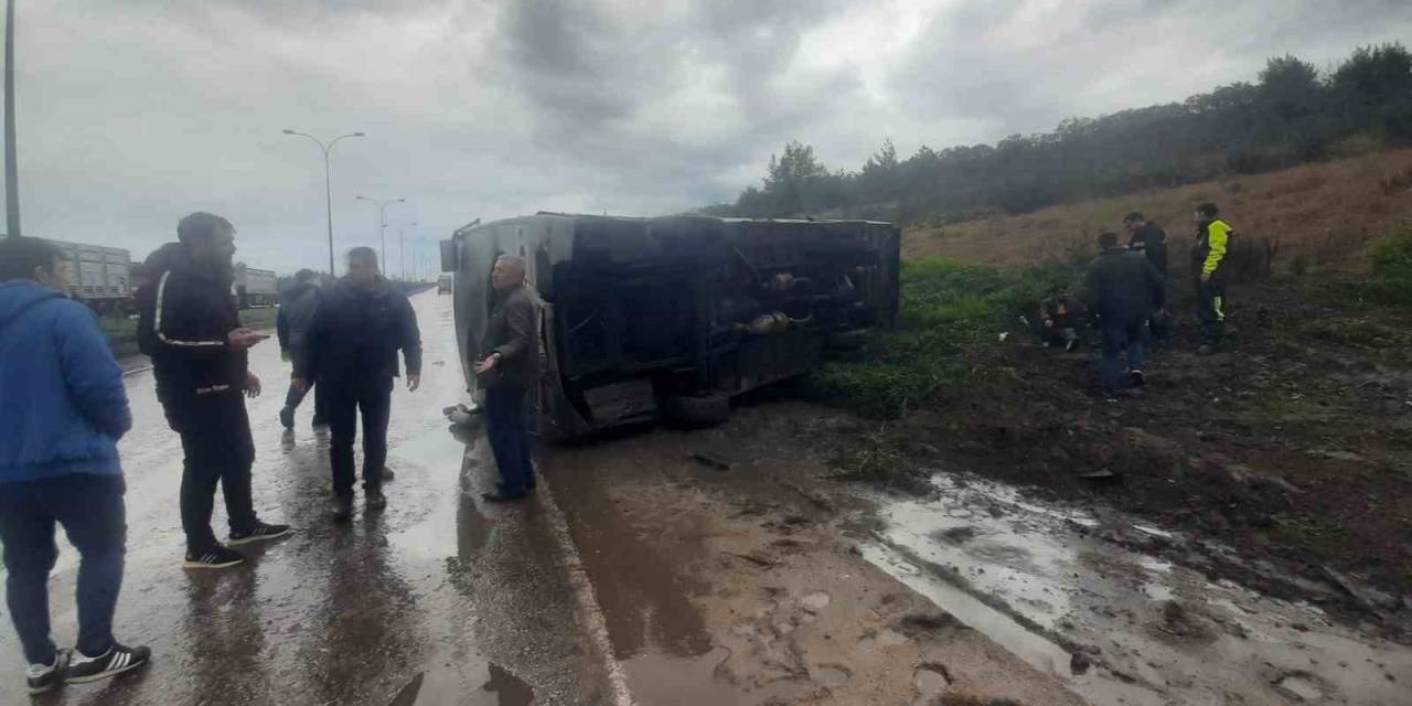 Hatay’da İşçi Servisi Devrildi: 4 Yaralı