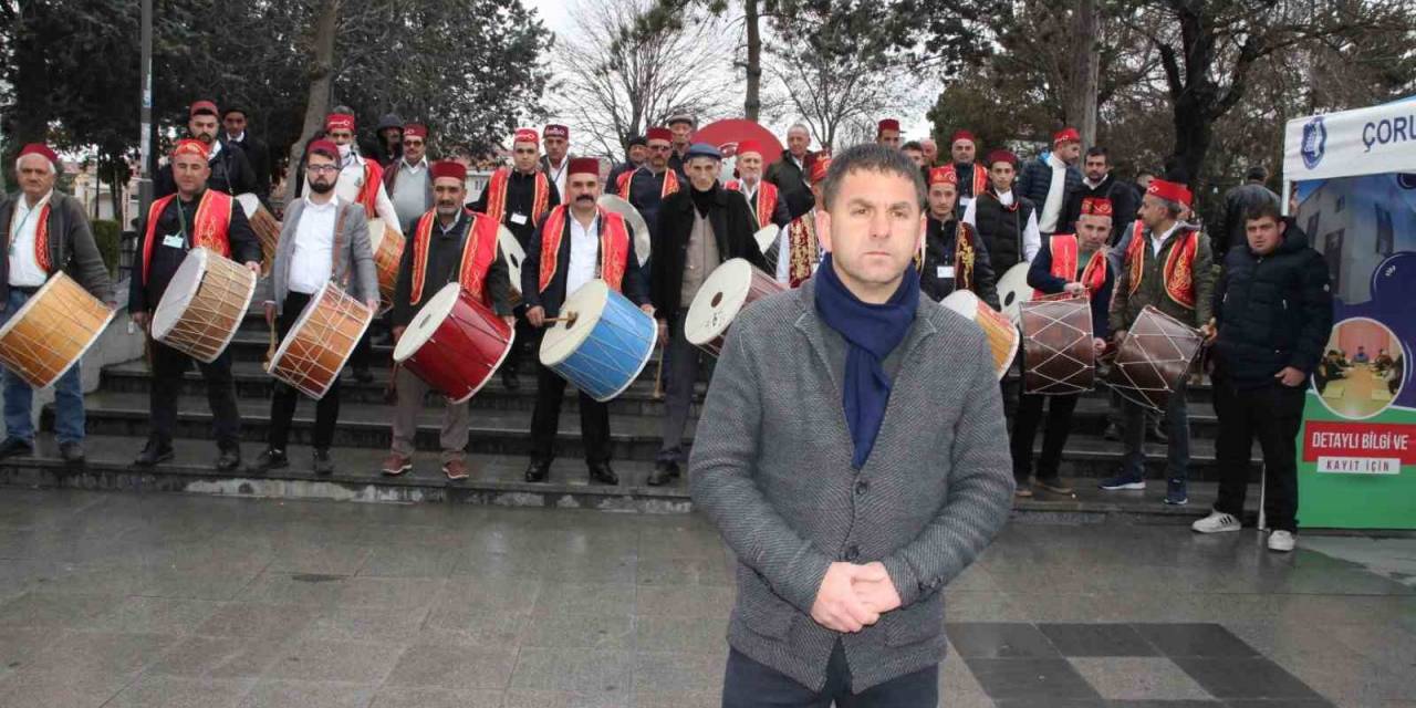 Çorum’da Davulculara Bahşiş Yasağı Getirildi