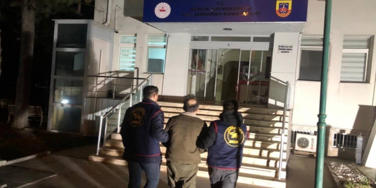 24 Ayrı Suçtan Üç Yıldır Aranan Zanlı Yakalandı