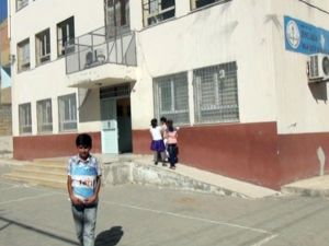 Eğitime “Barikat” Engeli