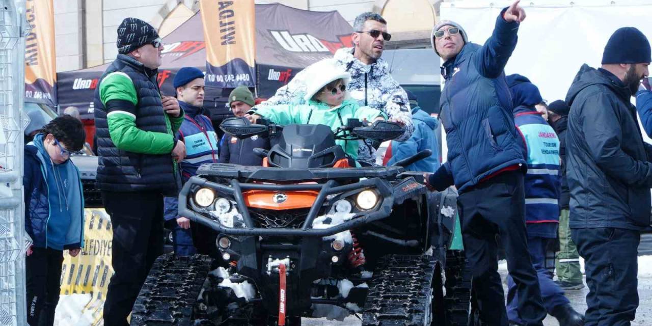 Kenan Sofuoğlu, Dünya Snowcross Şampiyonası İçin Erciyes’te