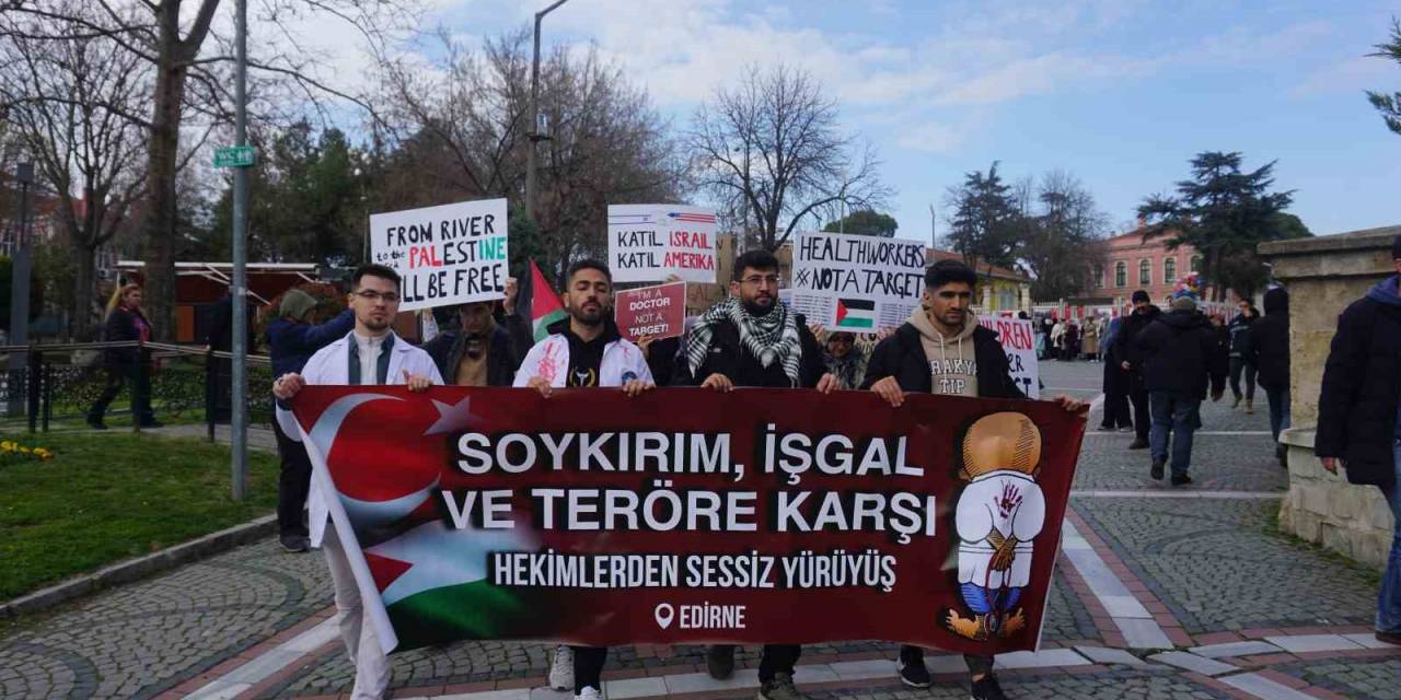 Edirne’de Tıp Fakültesi Öğrencilerinden Gazze’ye Destek Yürüyüşü