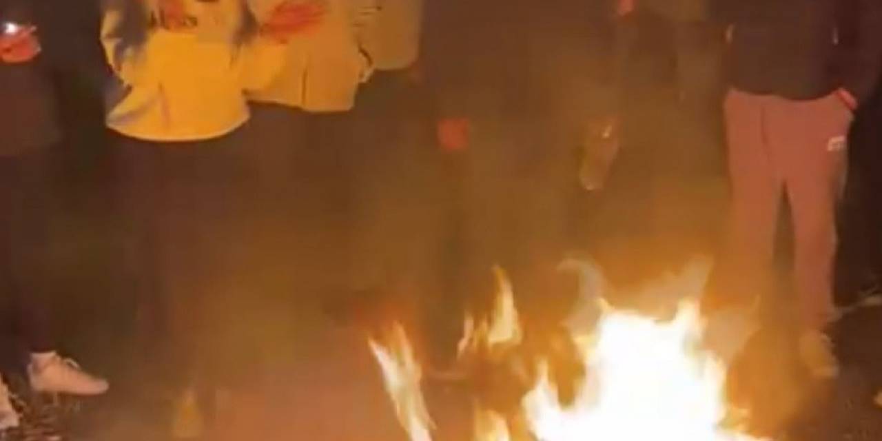 Polis Memuru Eski Eşi Tarafından Öldürülen Mervegül Bayer’in Gelinliğini Annesi Yaktı