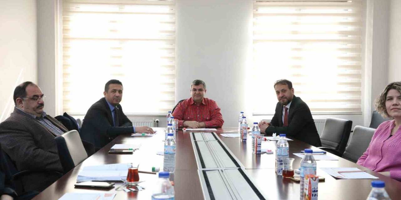 Büyükşehir Kaymek’in 2’nci İstiklal Marşı Okuma Yarışması’nın Kazananları Belli Oldu