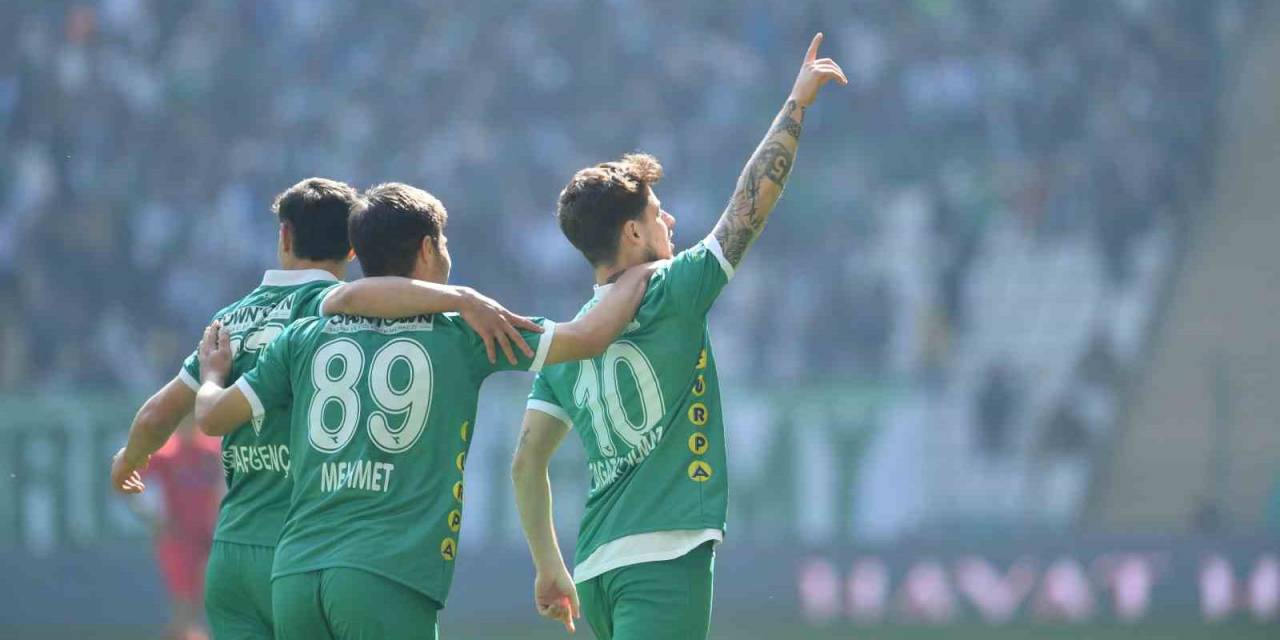 Tff 2. Lig: Bursaspor: 2 -  Serik Belediyespor: 2