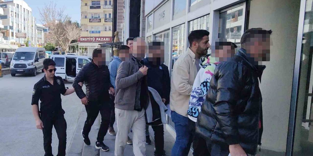 Kuşadası’nda Suçüstü Yakalanan 6 Organizatör Tutuklandı