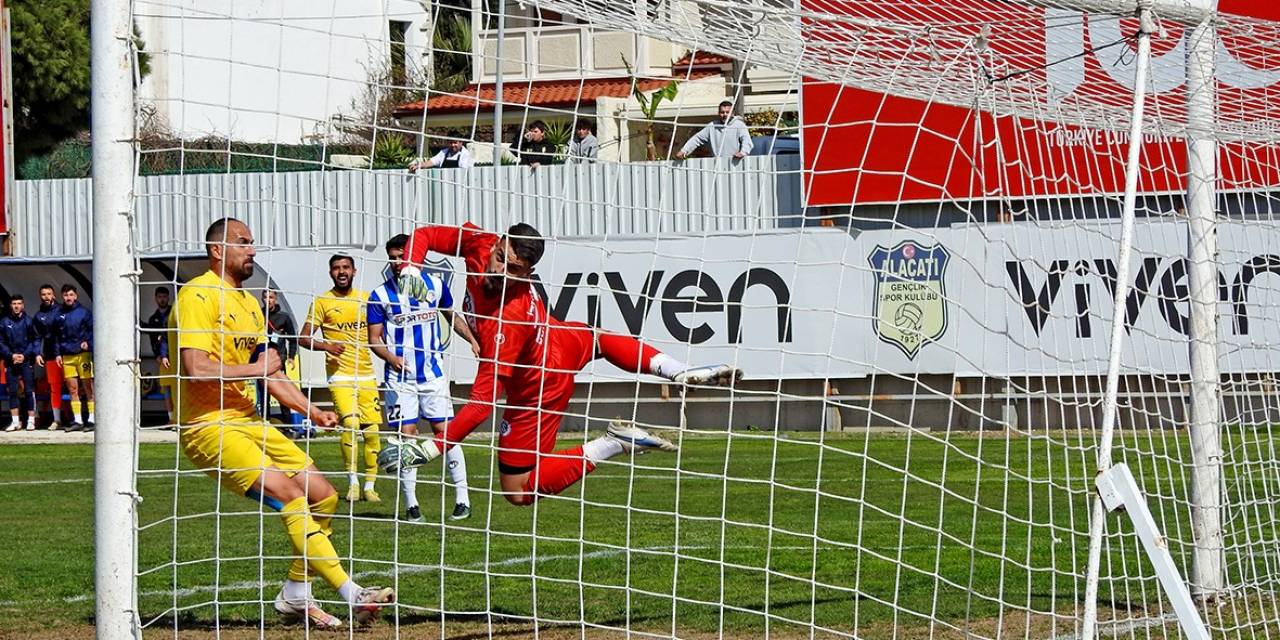 Alaçatıspor Sahasında 2-0 Galip