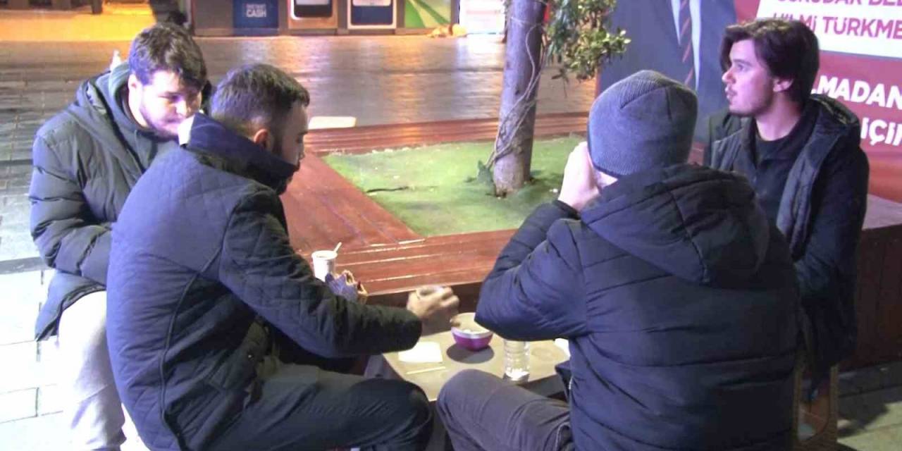 Üsküdar’da İlk Sahur Yapıldı