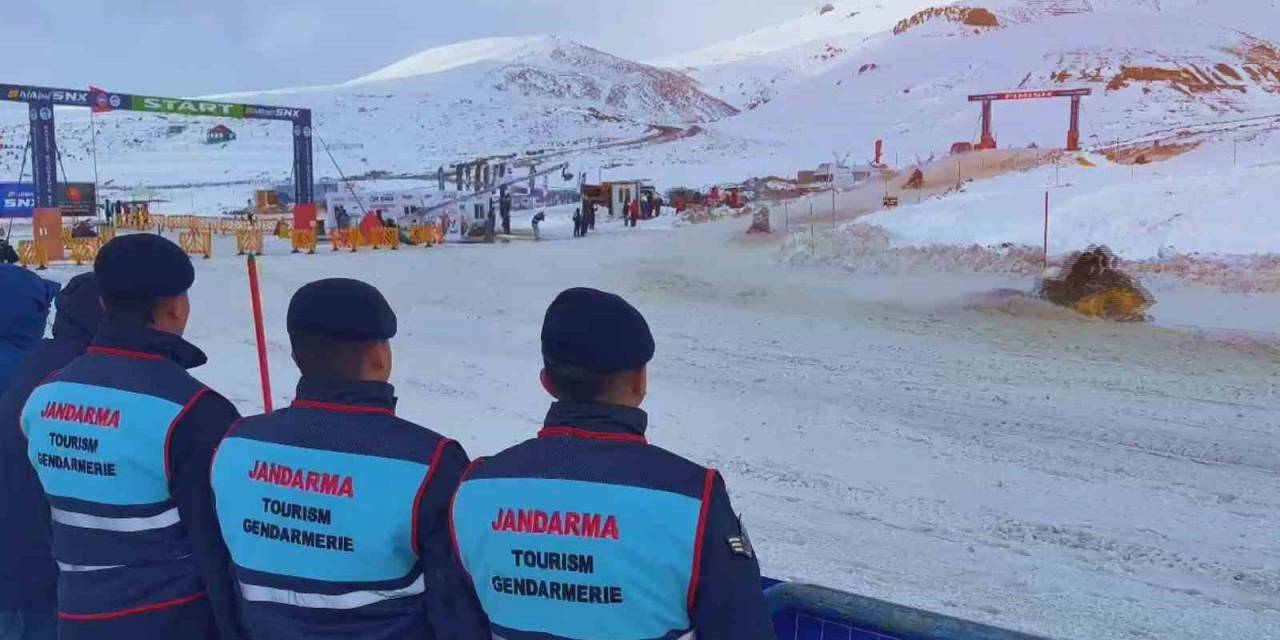 Dünya Kar Motosikleti Şampiyonası Olaysız Ve Kazasız Tamamlandı