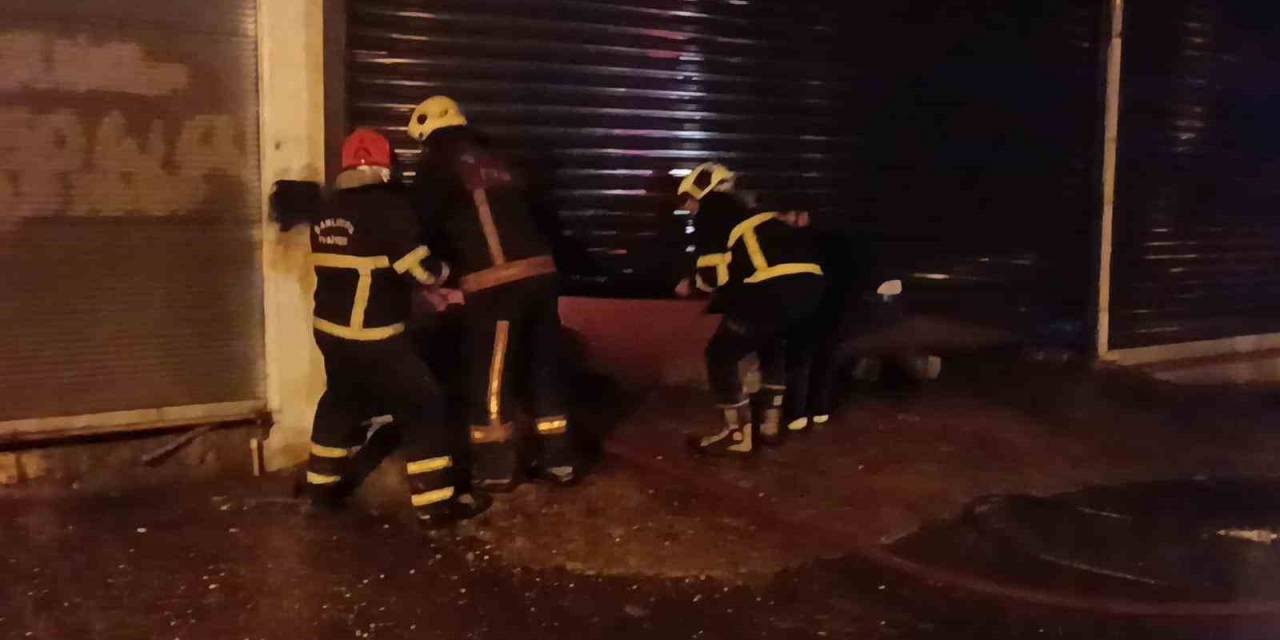 Döşeme Dükkanında Çıkan Yangın Söndürüldü