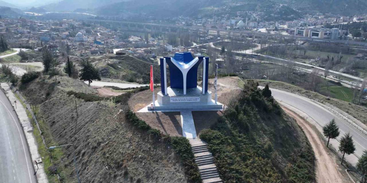 Kayı Boyu Anıtı’nı Ayda Binlerce Kişinin Ziyaret Ediyor