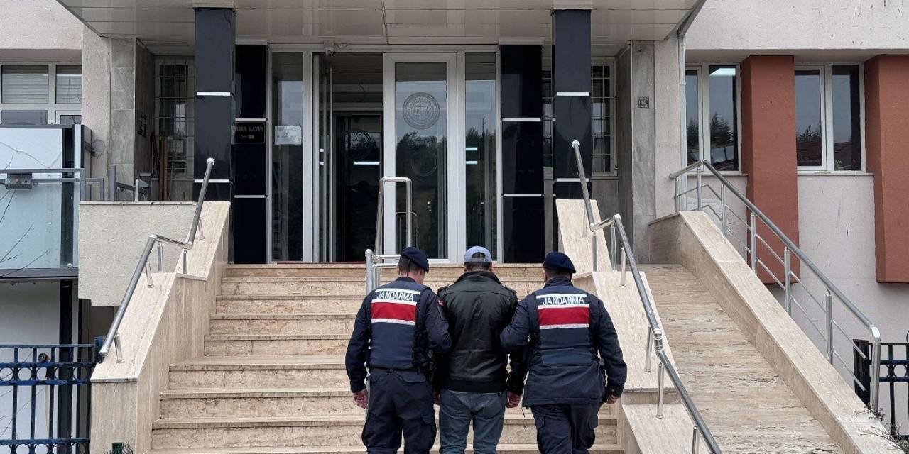 Eskişehir’de Jandarma Ekiplerince Aranması Bulunan 43 Şahıs Yakalandı