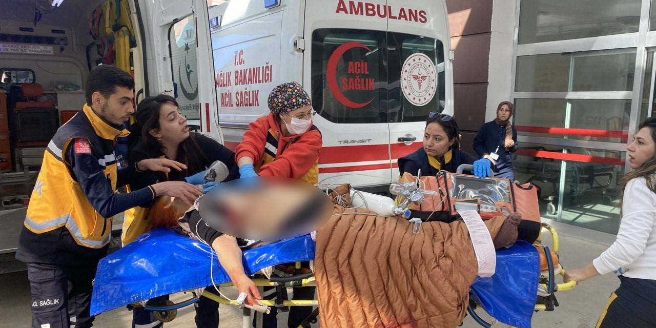 Yaşlı Kadın, Kocası Tarafından Bıçaklanarak Öldürüldü