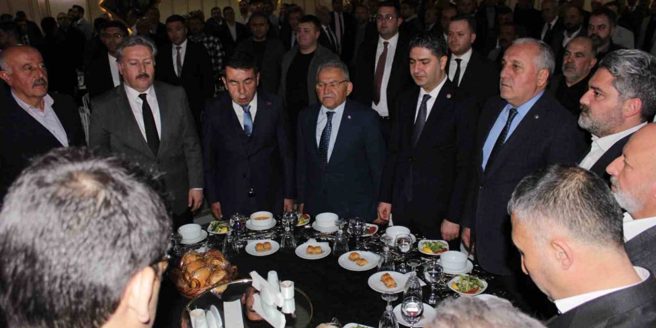 Mhp’li Özdemir: "Kayseri Cumhur İttifakı’nın Medarı İftiharıdır"