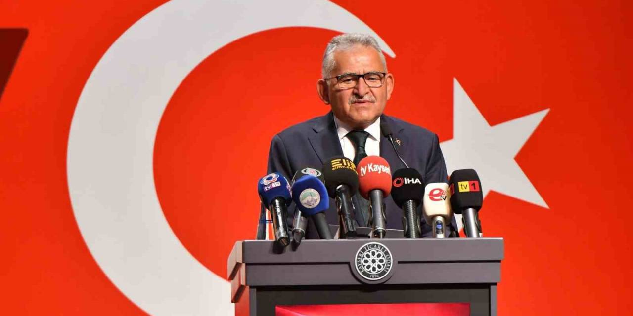 Büyükkılıç: “İstiklal Marşı, Türk Milletinin Bağımsızlık Ve Özgürlük Mücadelesinin Simgesidir”