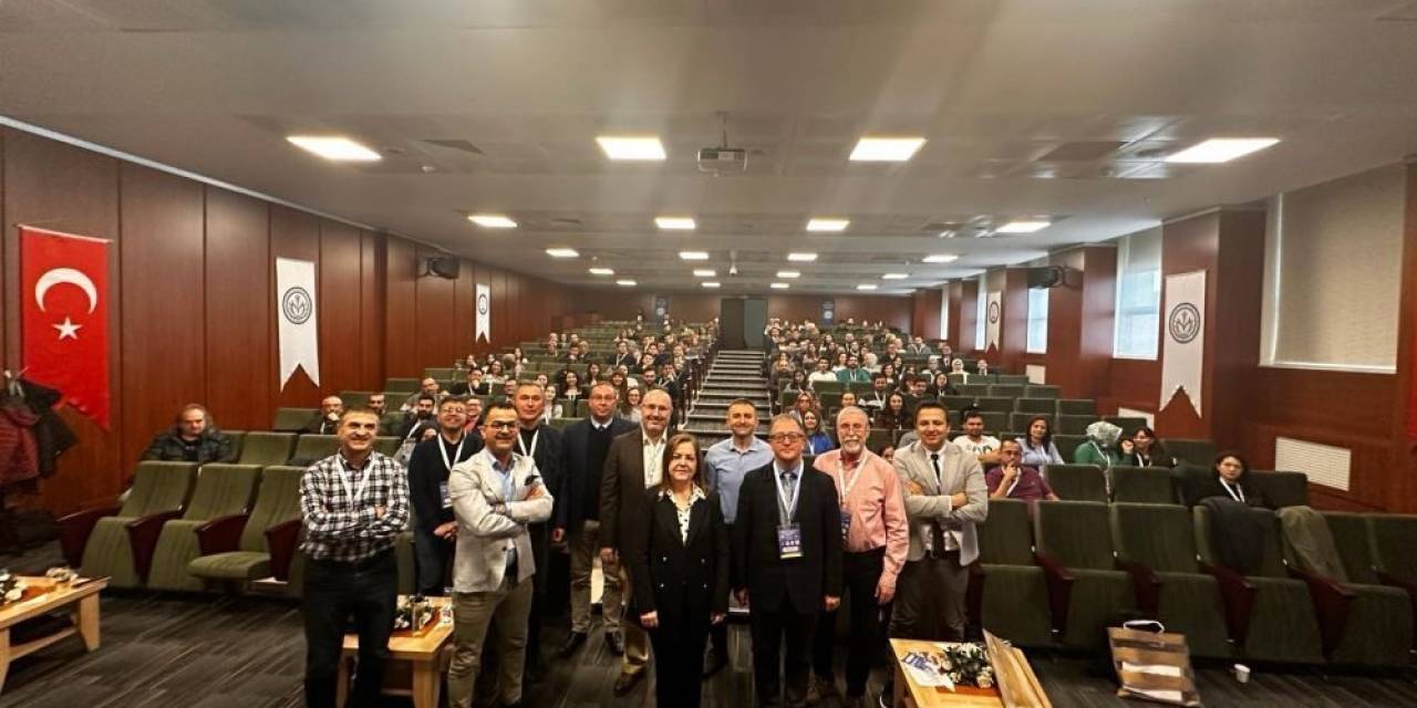 Kütahya’da İnteraktif Pediatrik Acil Sempozyumu