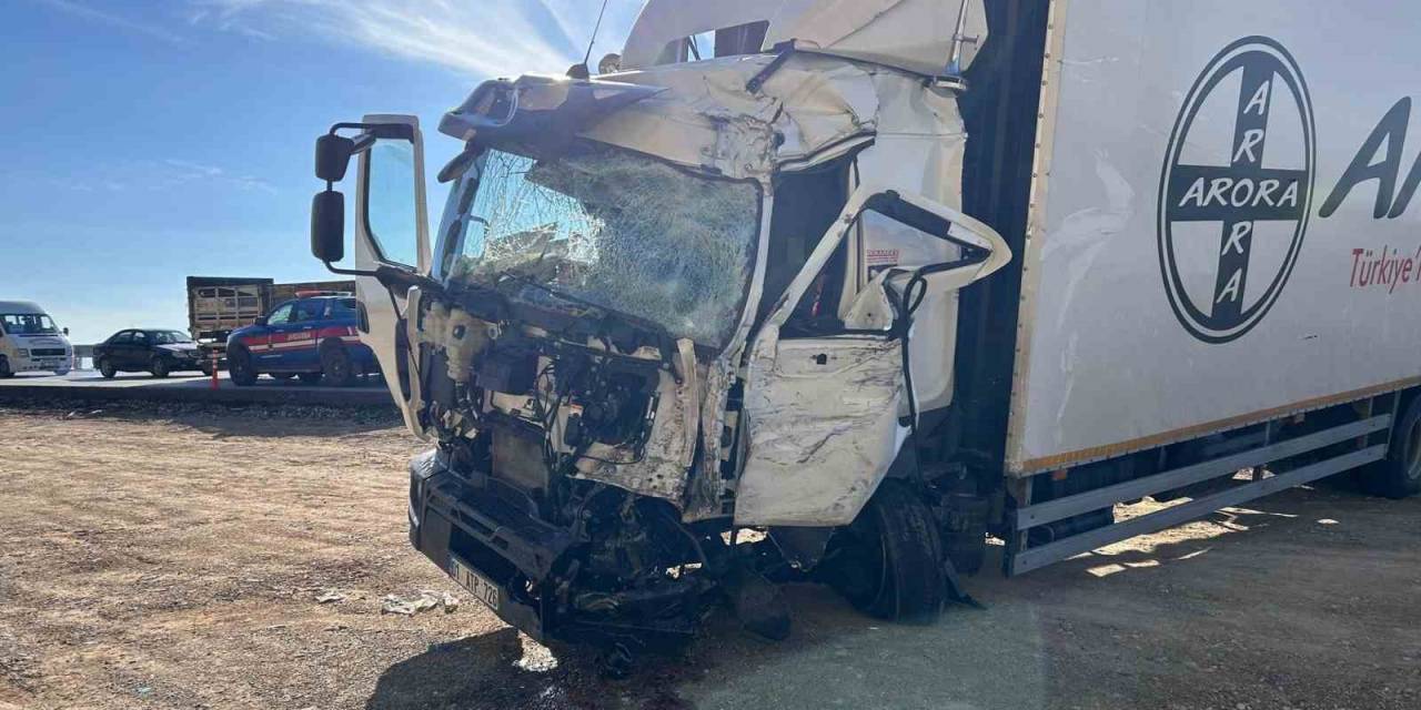 Hatay’da Zincirleme Kaza: 4 Yaralı