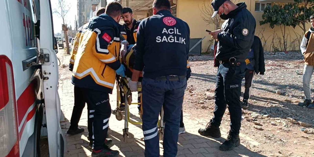 Adıyaman’da Otomobil İle Motosiklet Çarpıştı: 2 Yaralı