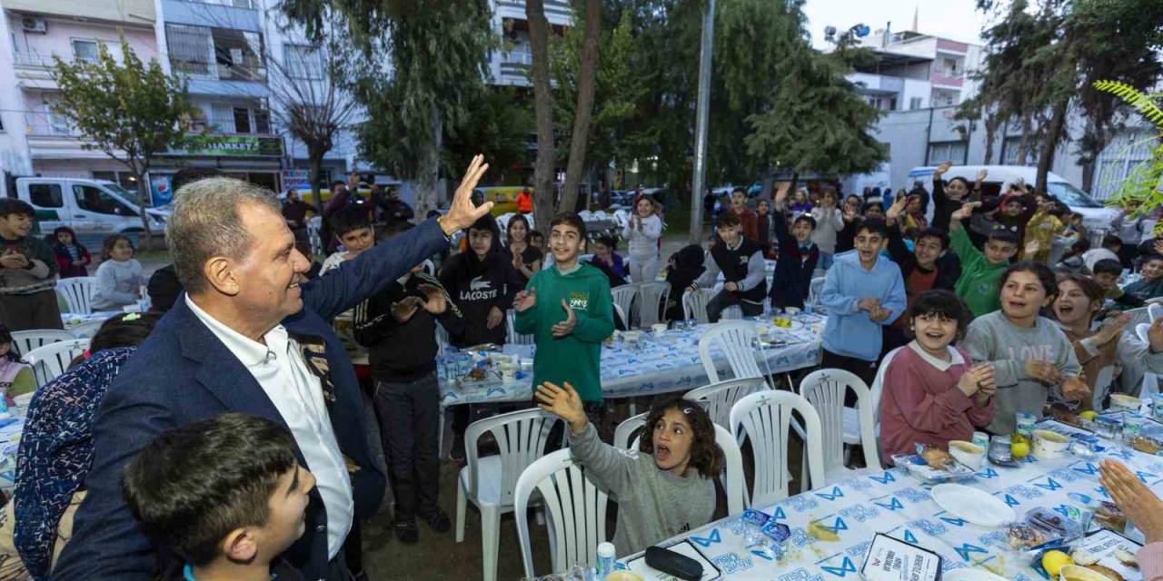 Başkan Seçer, İftar Sofrasında Vatandaşlarla Bir Araya Geldi
