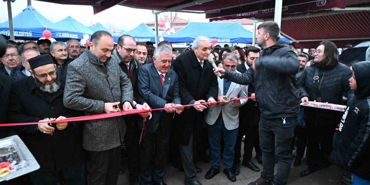 Selahaddin Eyyubi Sosyal Kültürel Tesisi Ve Taziye Evi Törenle Hizmete Girdi