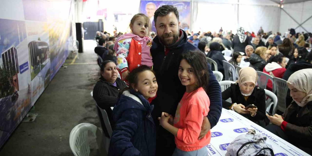 Binlerce Vatandaş Eyüpsultan’da Dev İftar Sofrasında Buluşacak