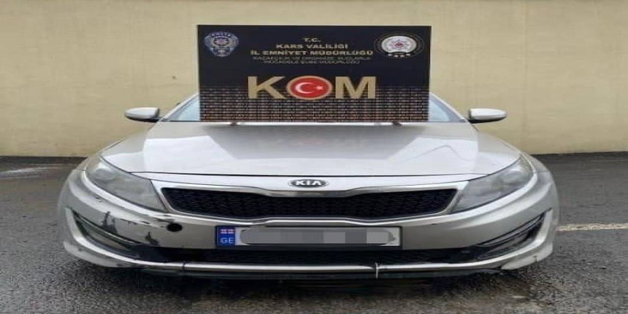 Selim’de Gümrük Kaçağı Otomobil Ele Geçirildi