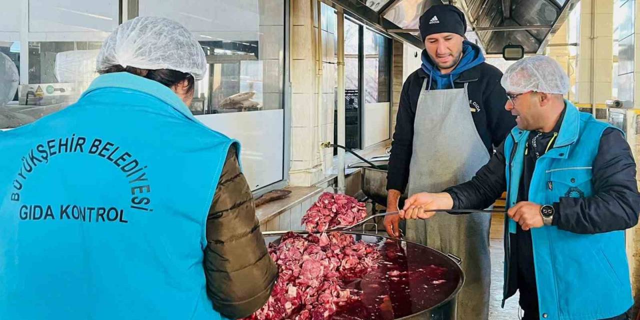 Diyarbakır’da Zabıta Ekipleri Gıda Denetimlerini Artırdı