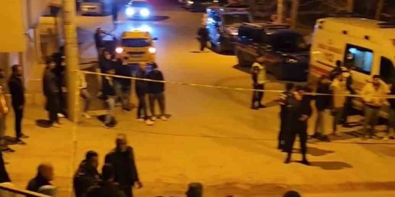 Bursa’da Otomobilden Sıkılan Mermi 2 Kadına İsabet Etti