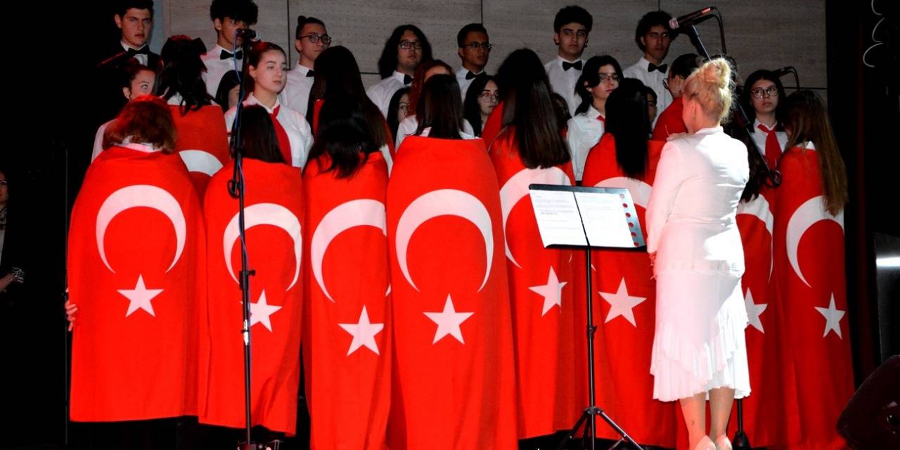 Manisa Ve İlçelerinde İstiklal Marşı’nın 103. Yılı Kutlandı