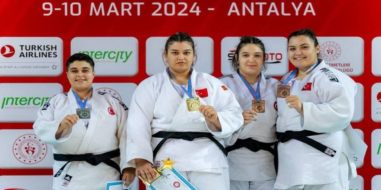 Duygu Dirgen’den Bronz Madalya