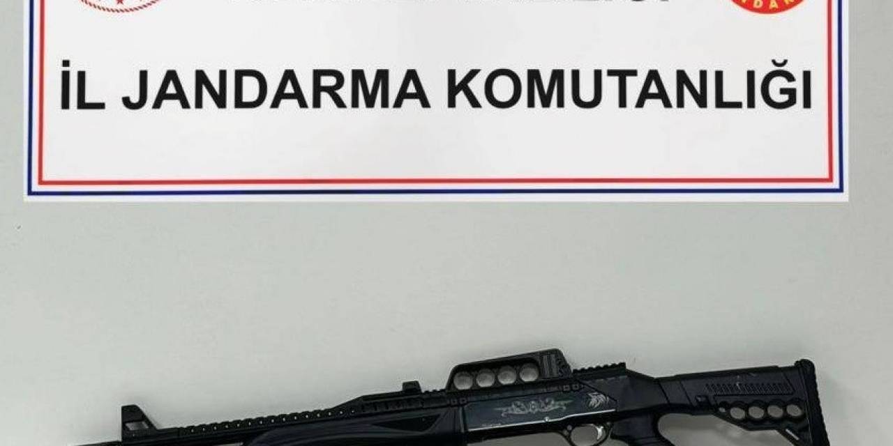 Uyuşturucu Tacirlerine 2 İlçede Operasyon Düzenlendi