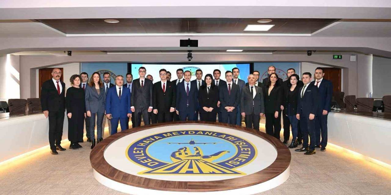 Dhmi Teftiş Kuruluna Yeni Atanan Müfettiş Yardımcılarının Yemin Töreni Yapıldı