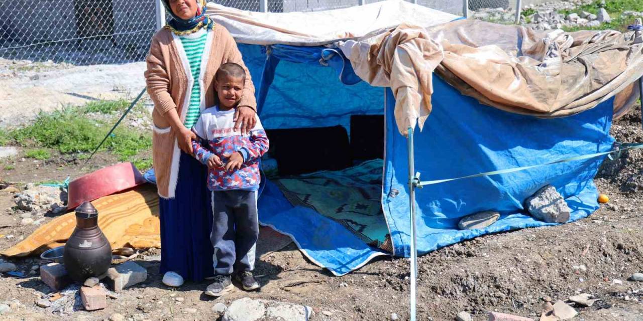 Kocası Tarafından Darp Edilip Sokağa Atılan Kadına Devlet Sahip Çıktı