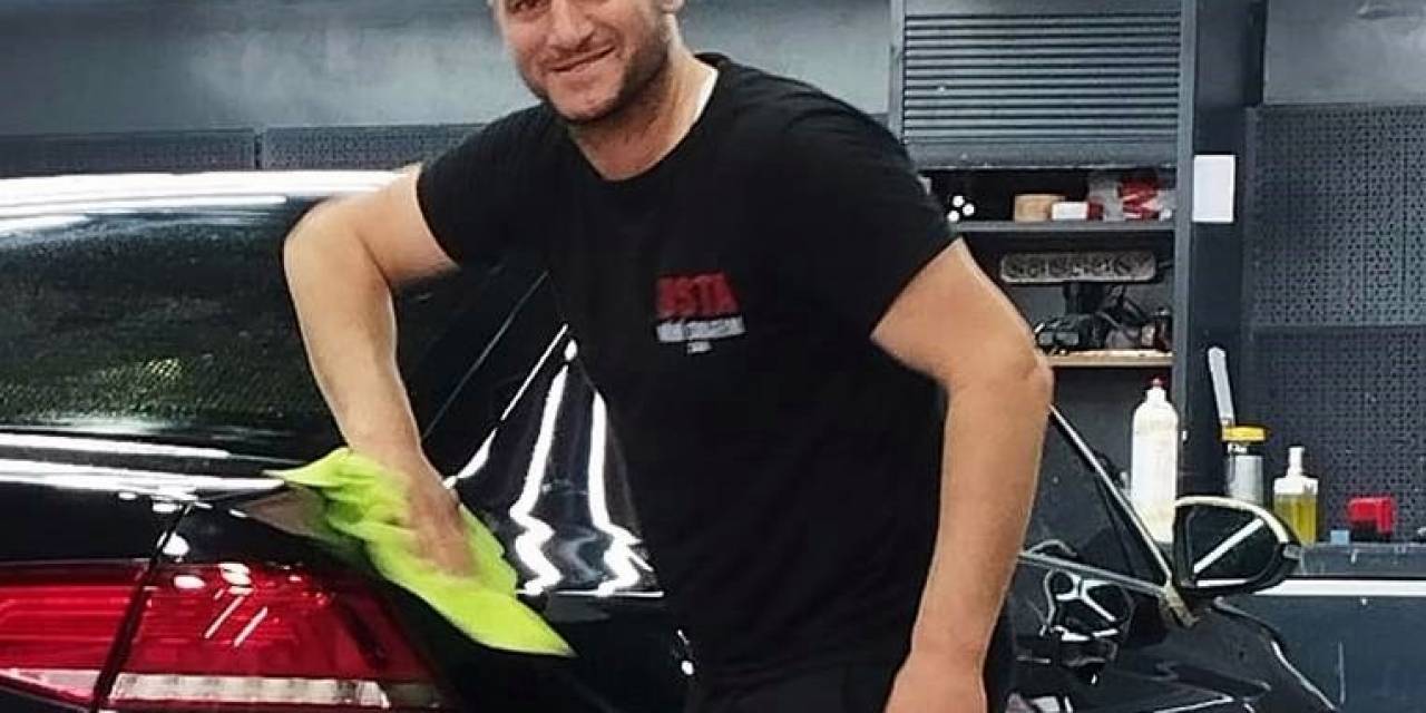 Devrilen Traktörün Altında Kalan Sürücü Hayatını Kaybetti