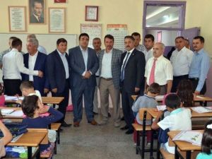 Atıklar Öğrencilere Kırtasiye Malzemesi Oldu