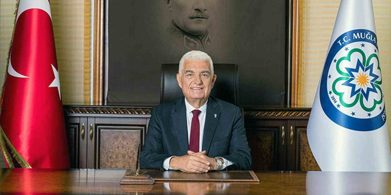 Başkan Gürün Sağlık Emekçilerinin Gününü Kutladı