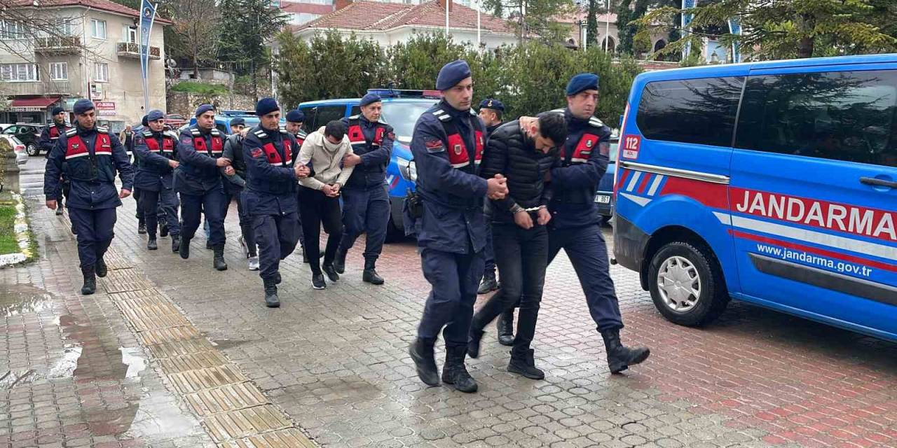 Kırklareli’de Yaşlı Çifti Dolandıran Şüpheliler Yakalandı