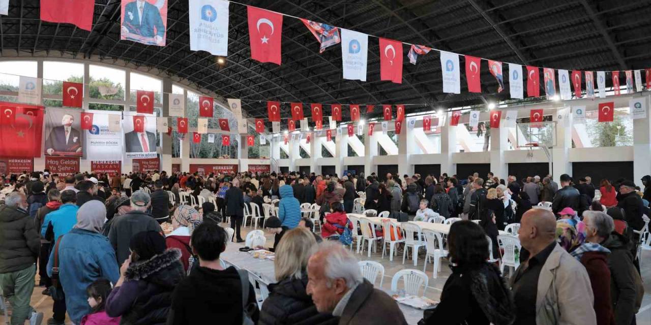 Antalya Büyükşehir Belediyesi’nden İftar Sofrası