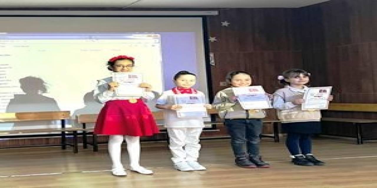 Kültür Kurumu İlkokulu’ndan Coşkulu Kutlama